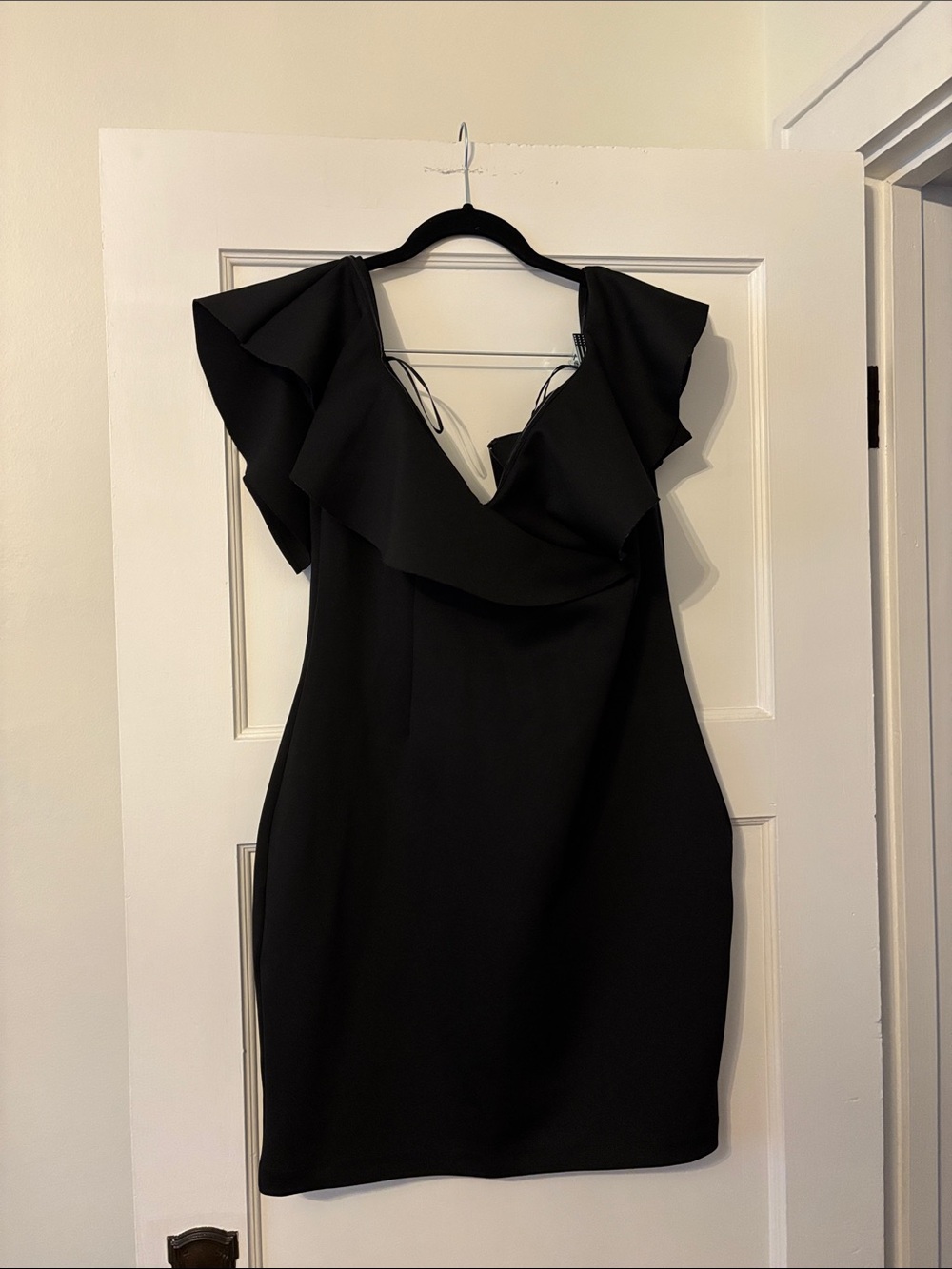 Guess Black Ruffle V-Neck Off Shoulder Women’s Dress